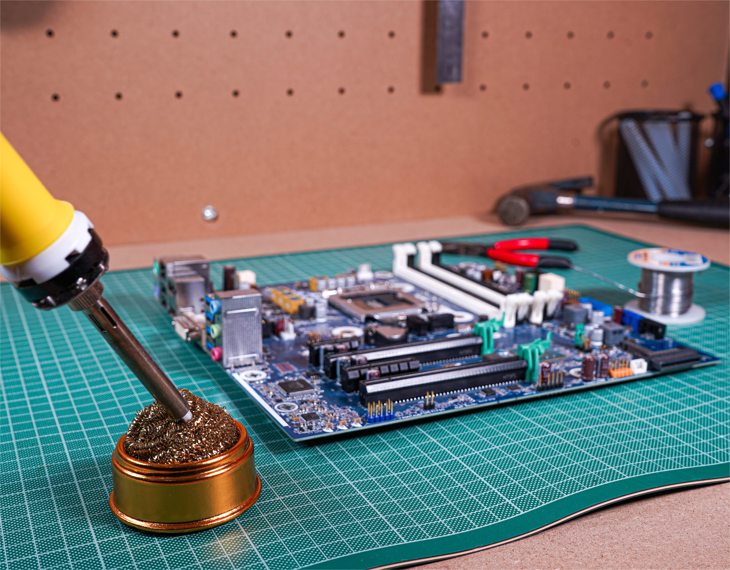 Soldering Iron Brass Wool Tip Cleaner - Image 3