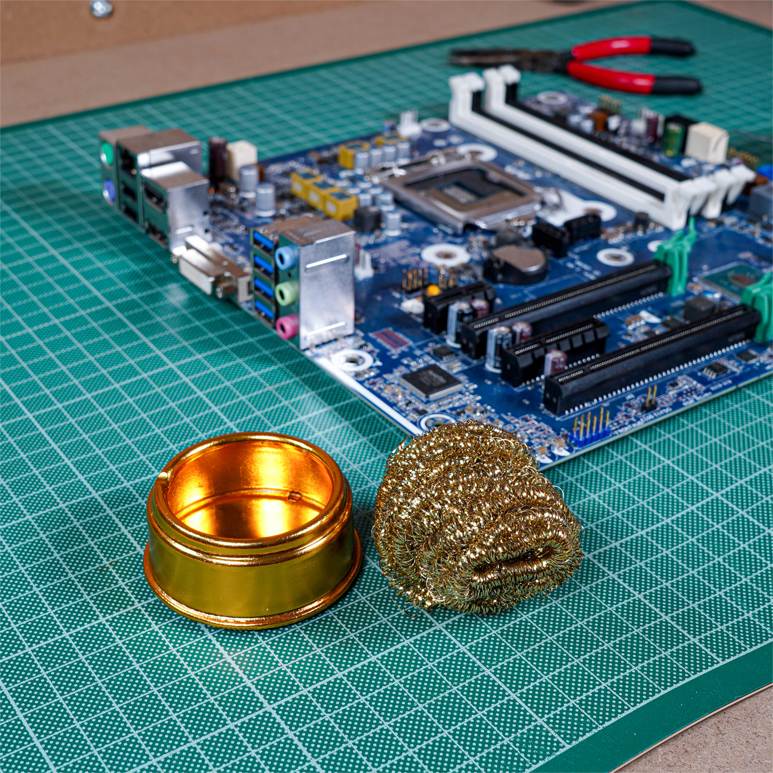 Soldering Iron Brass Wool Tip Cleaner - Image 4