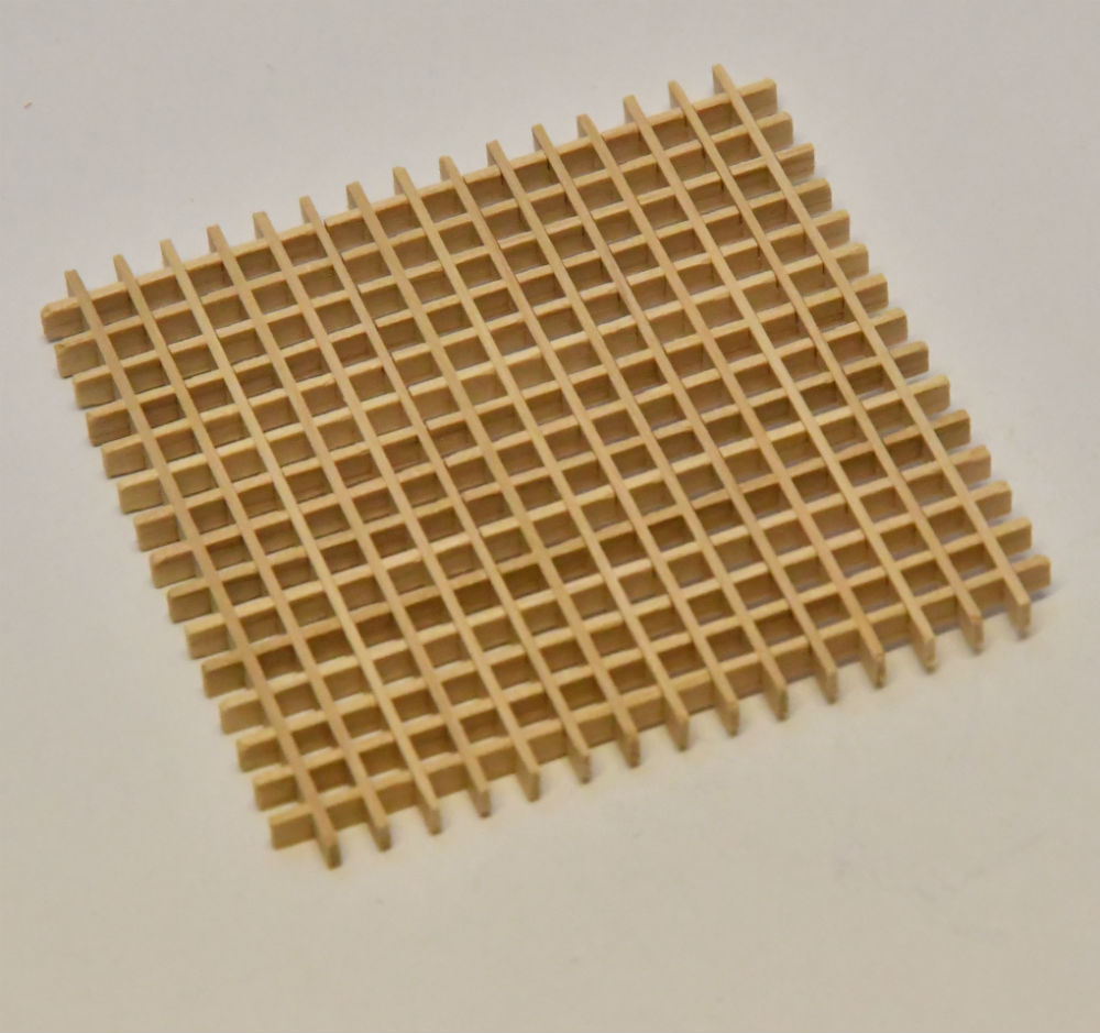 Mantua White Wood Grating
