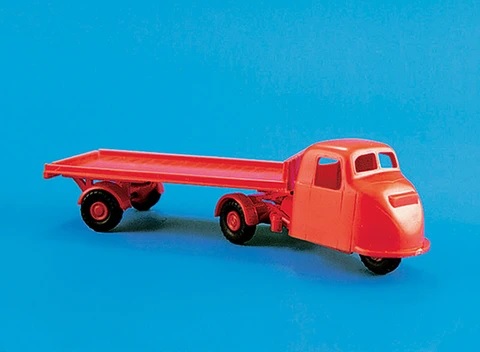PECO Modelscene OO Gauge Scammell Mechanical Horse & Trailer 5015