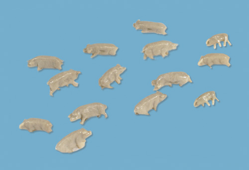 Peco Modelscene N Gauge Pigs 5176