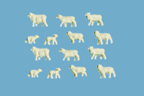 Peco Modelscene N Gauge Sheep & Lambs (14) 5177