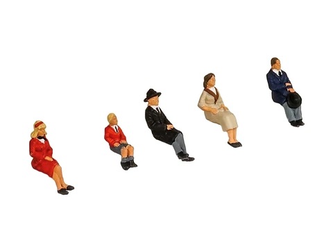 PECO Modelscene 'OO' Gauge Seated Passengers 5301