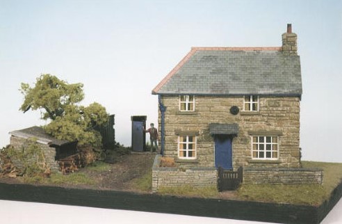 Wills OO Craftsman Kit, Farm Cottage CK10
