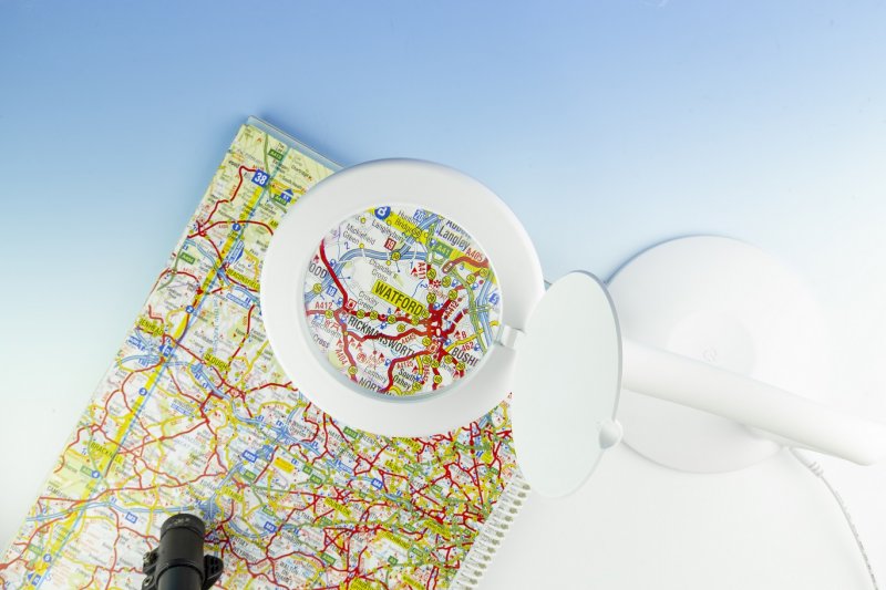L/Craft LED Flexible USB Magnifier - Image 3